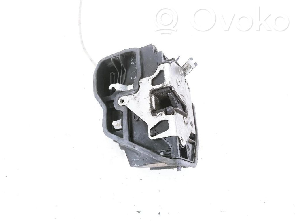 Cerradura de puerta delantera   7167077