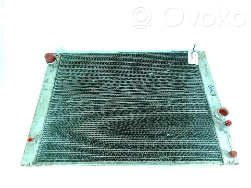Dzesēšanas šķidruma radiators   7534914