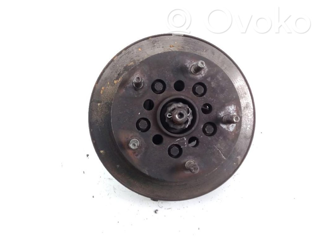 Front wheel hub spindle knuckle