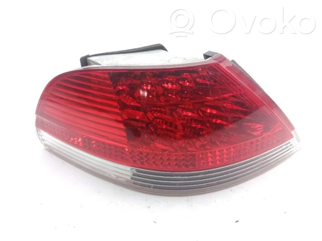 Luz trasera/de freno   63217164735