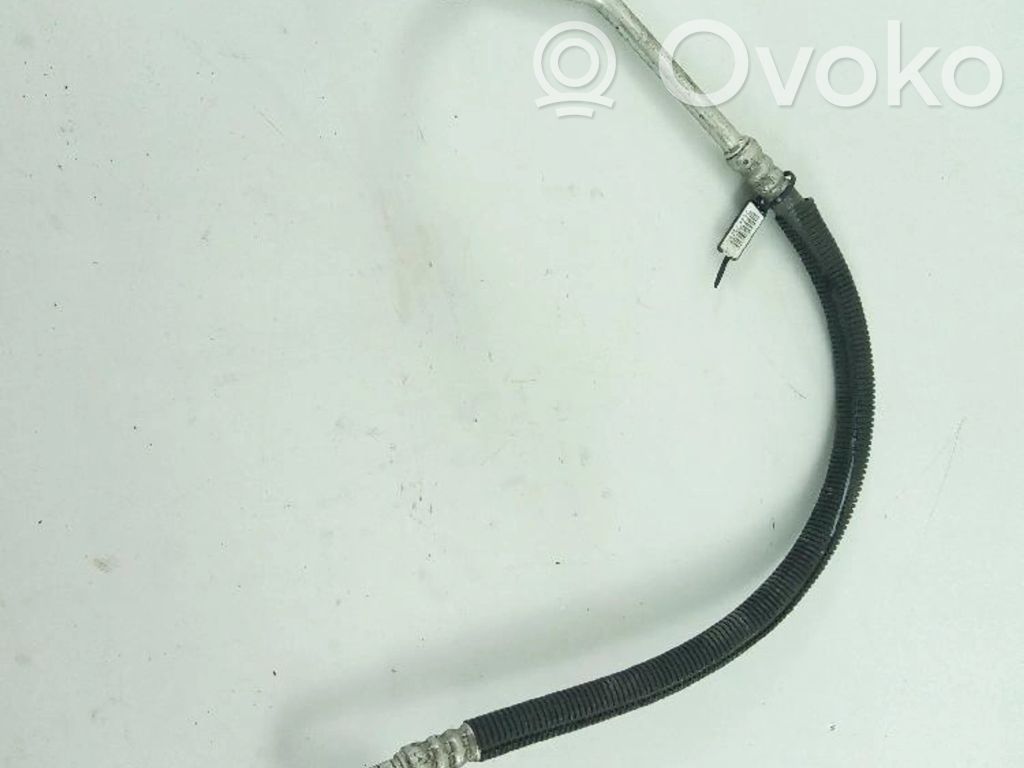 Ilmastointilaitteen putki (A/C)   DS7H19N601FD
