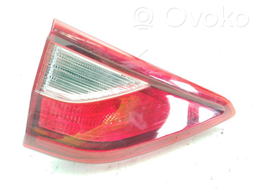 KIA Stonic Takaluukun takavalot 