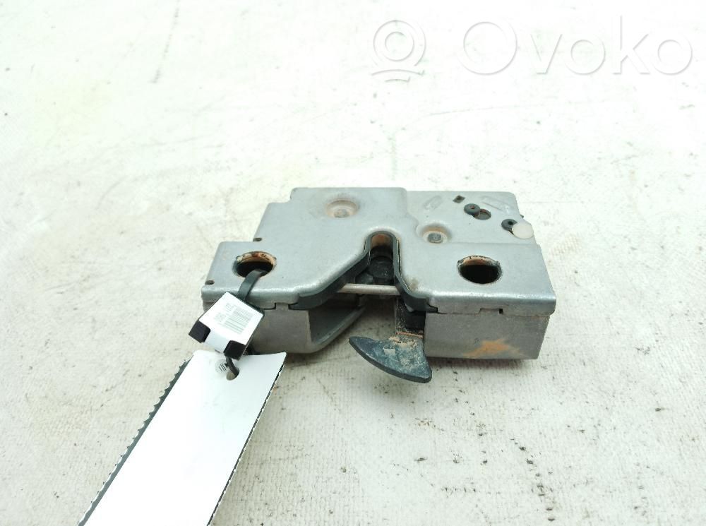 Seat Leon (5F) Tie down hook / loop 