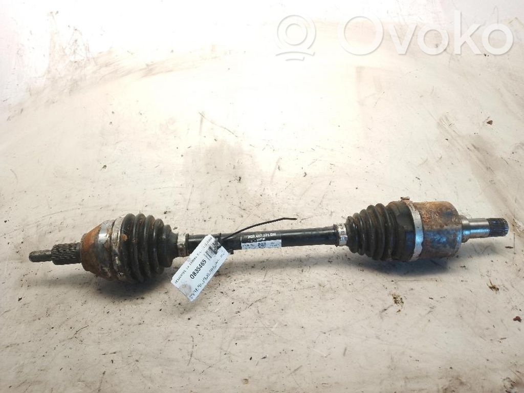 Volkswagen Polo VI Priekinis pusašis 