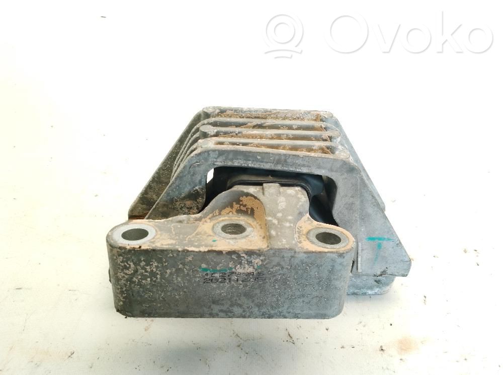 Soporte de montaje del motor