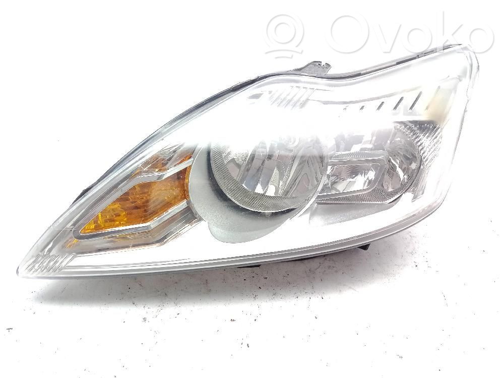 Headlight/headlamp   8M5113W030AF