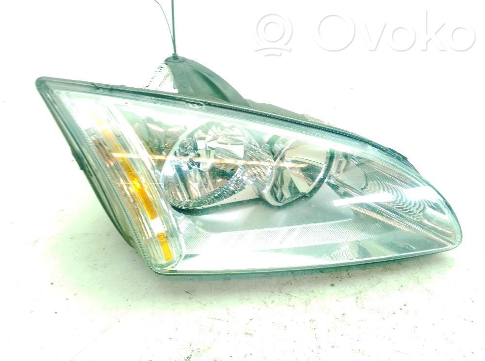 Ford Focus Headlight/headlamp 