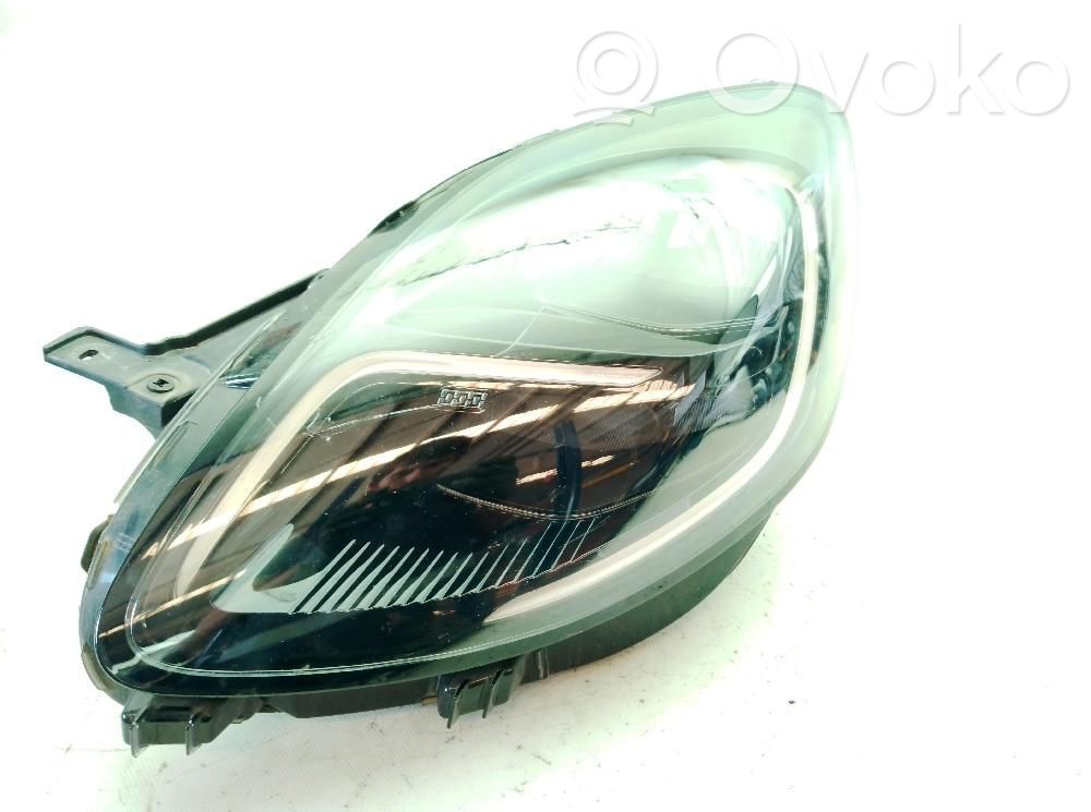 Ford Puma Headlight/headlamp 