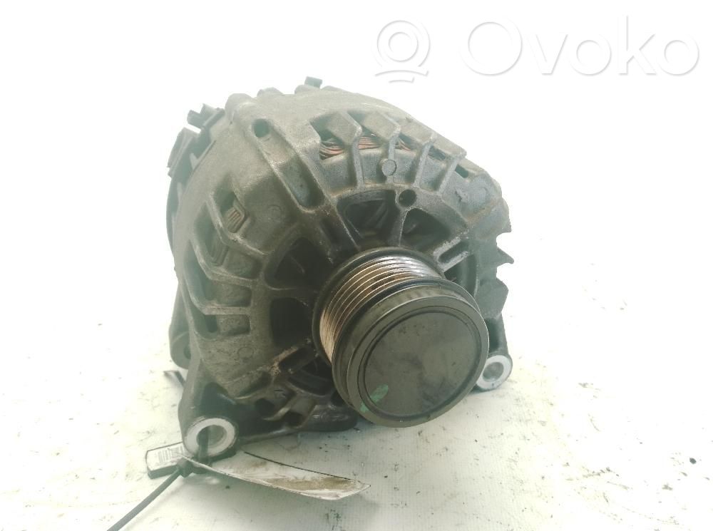 Peugeot 5008 II Alternator 