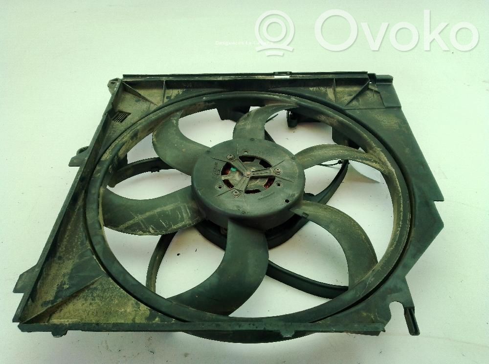 BMW X3 E83 Elektrisks radiatoru ventilators 