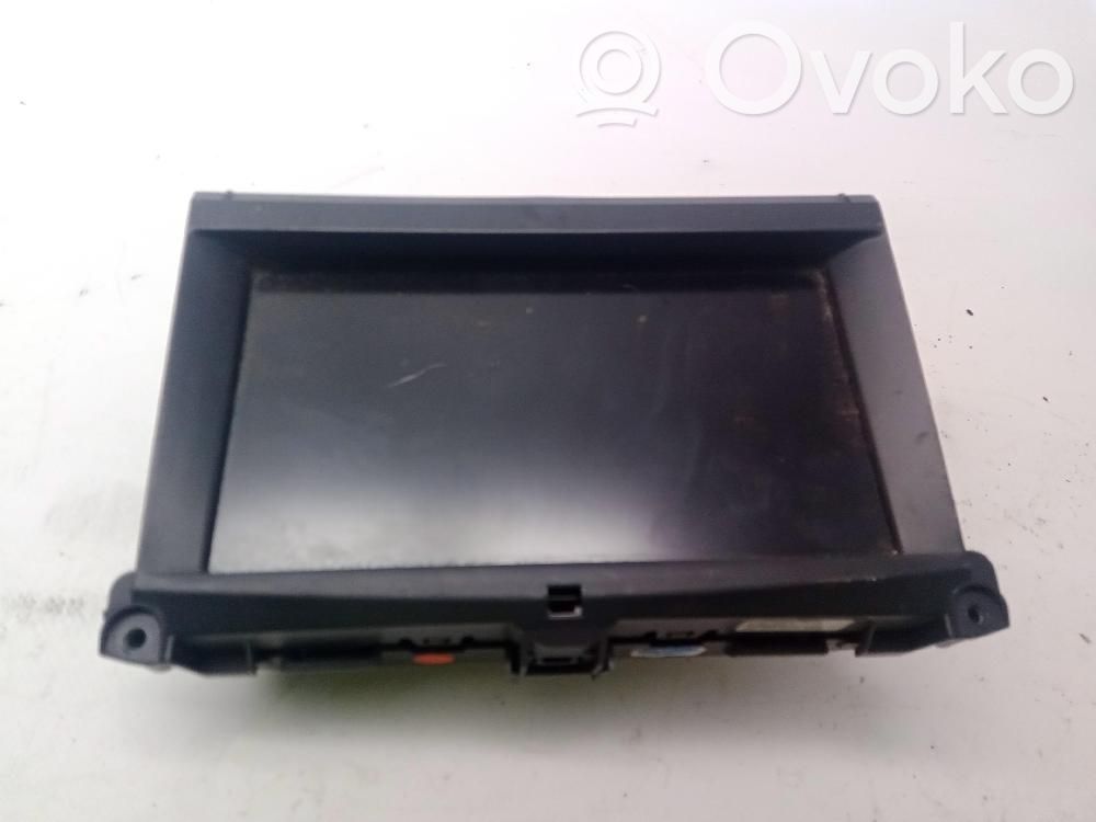Nissan X-Trail T32 Radio/CD/DVD/GPS head unit 