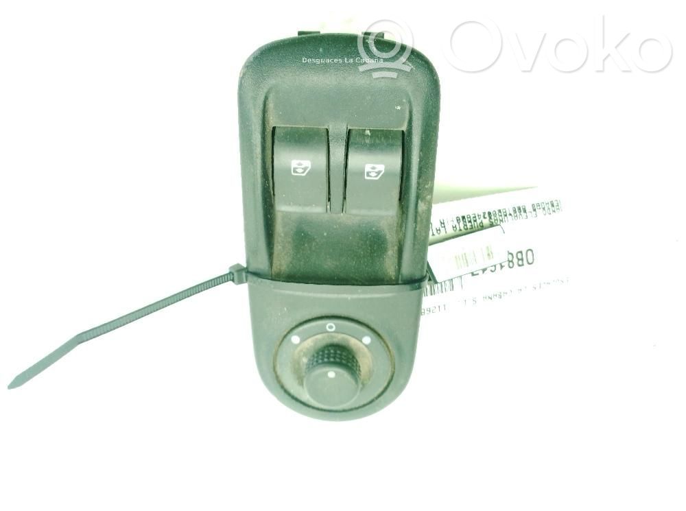 Renault Master II Electric window control switch 