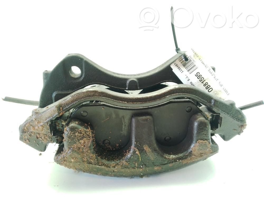 Caliper de freno delantero
