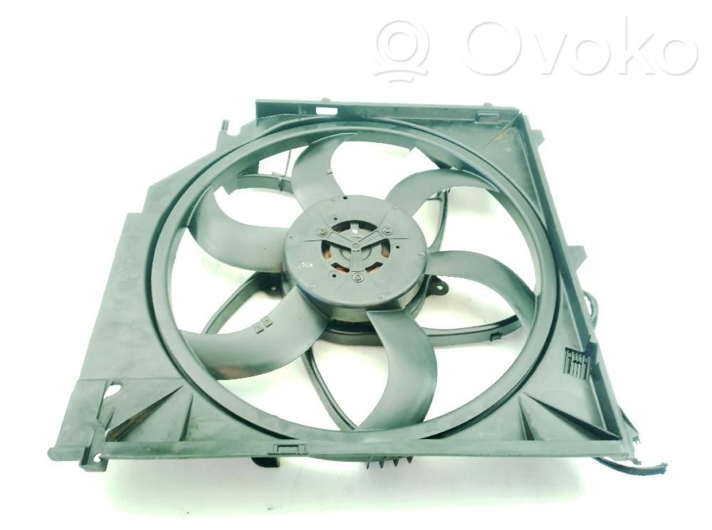 BMW X3 E83 Elektrisks radiatoru ventilators 