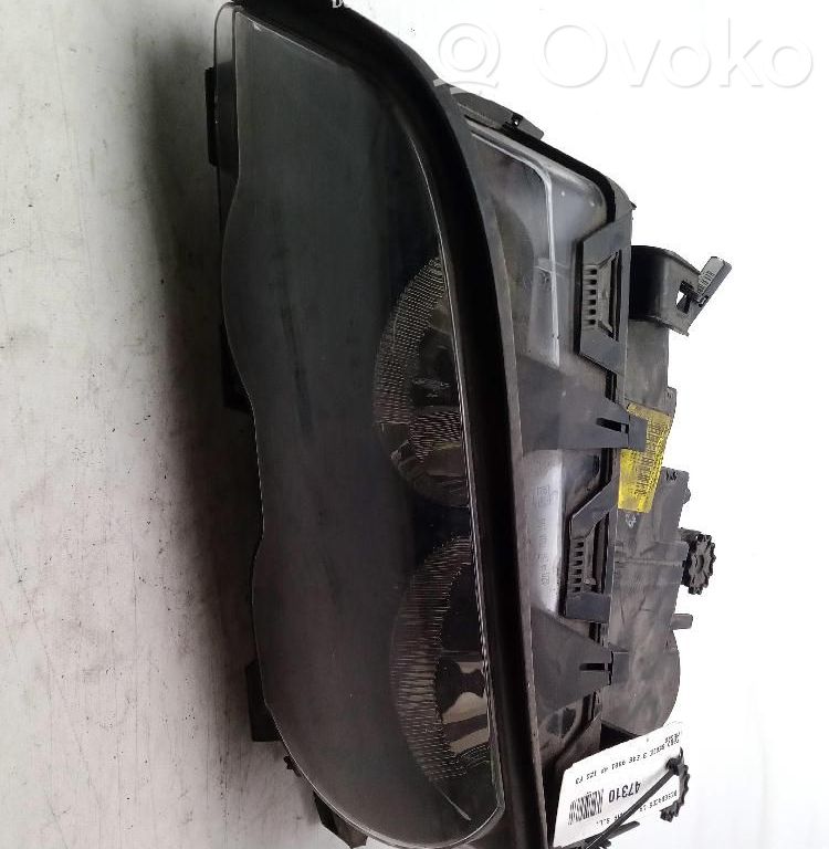 BMW 3 E46 Headlight/headlamp 