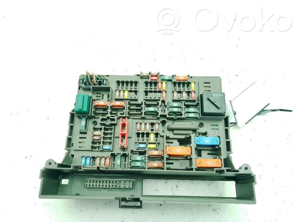 Módulo de fusible   61149119445