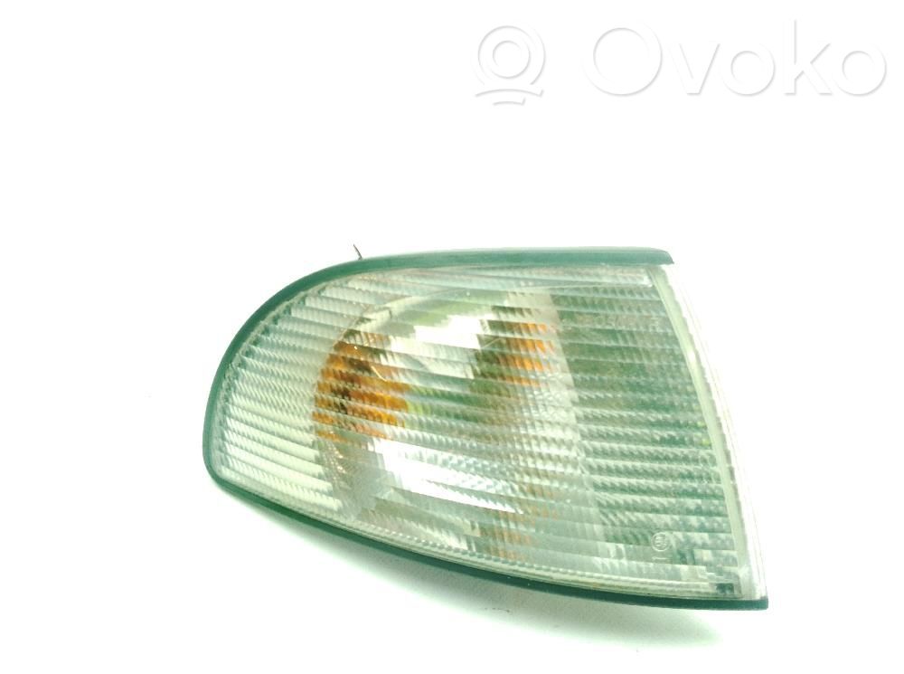 Audi A4 S4 B5 8D Headlight/headlamp 