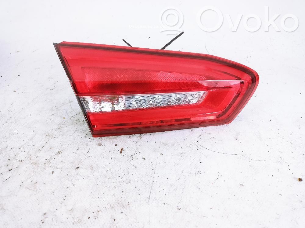 Ford Focus Tailgate rear/tail lights 