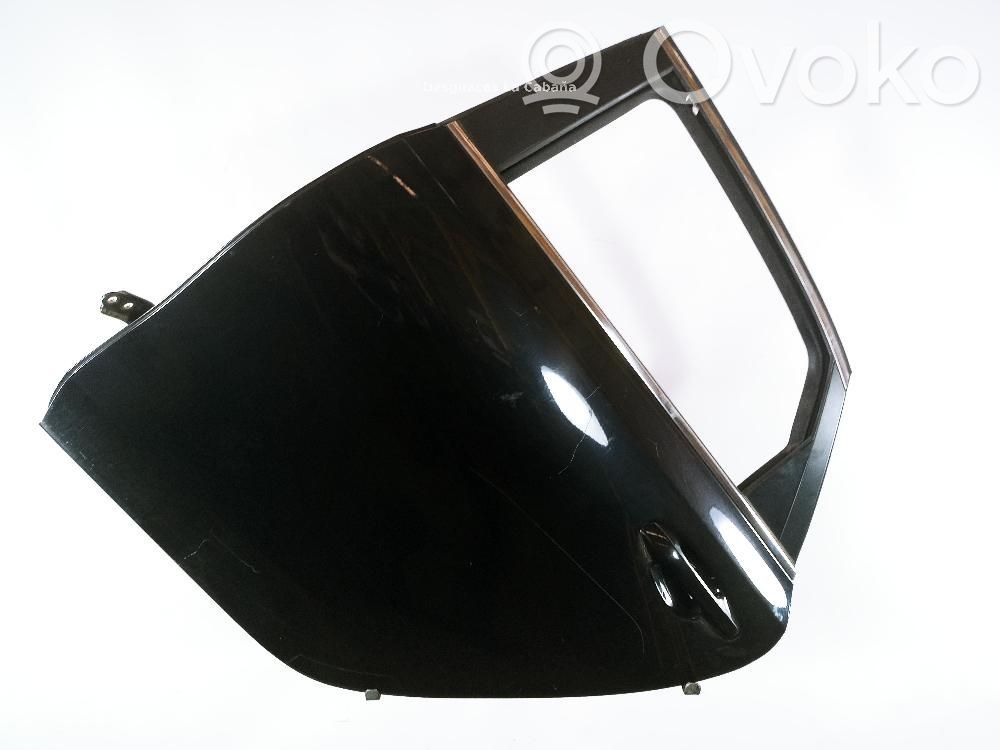Puerta trasera   77003J7200
