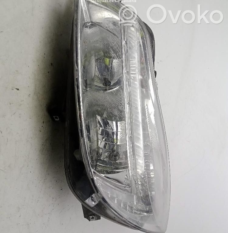 Opel Insignia A Lampa przednia 