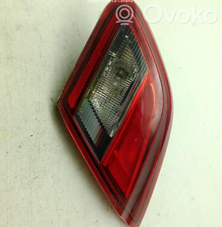 Tailgate rear/tail lights   13454501