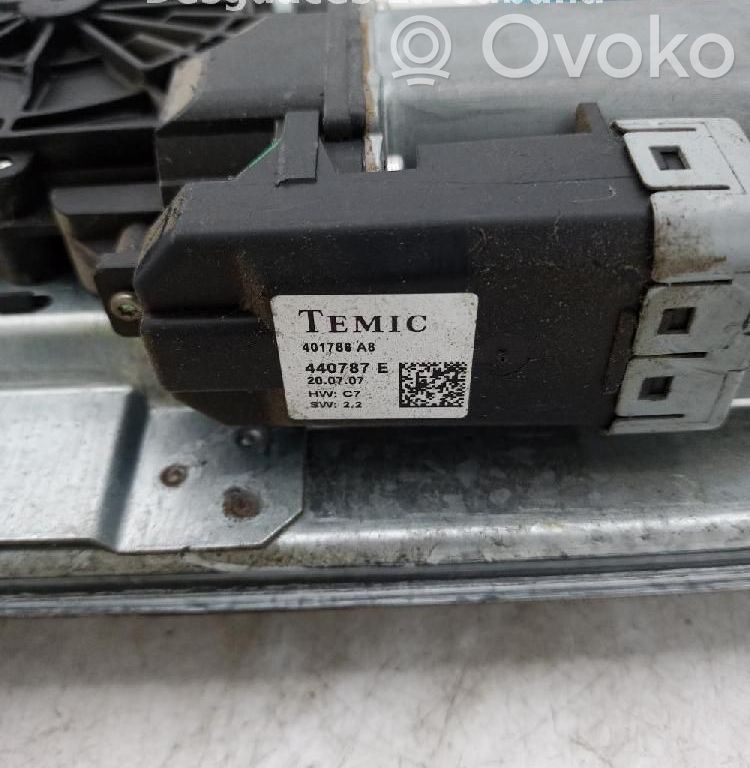Regulador de ventanilla eléctrico de puerta delantera
