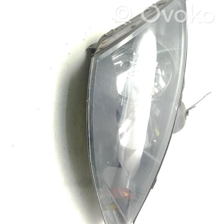 Ford Focus Phare frontale 