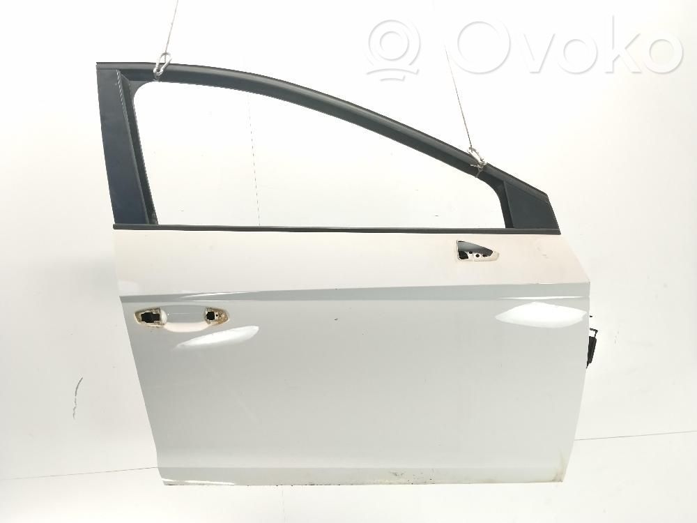 Durvis
