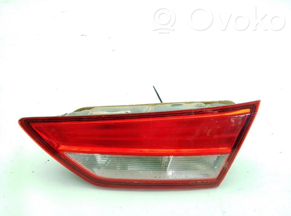 Seat Leon (5F) Takaluukun takavalot 