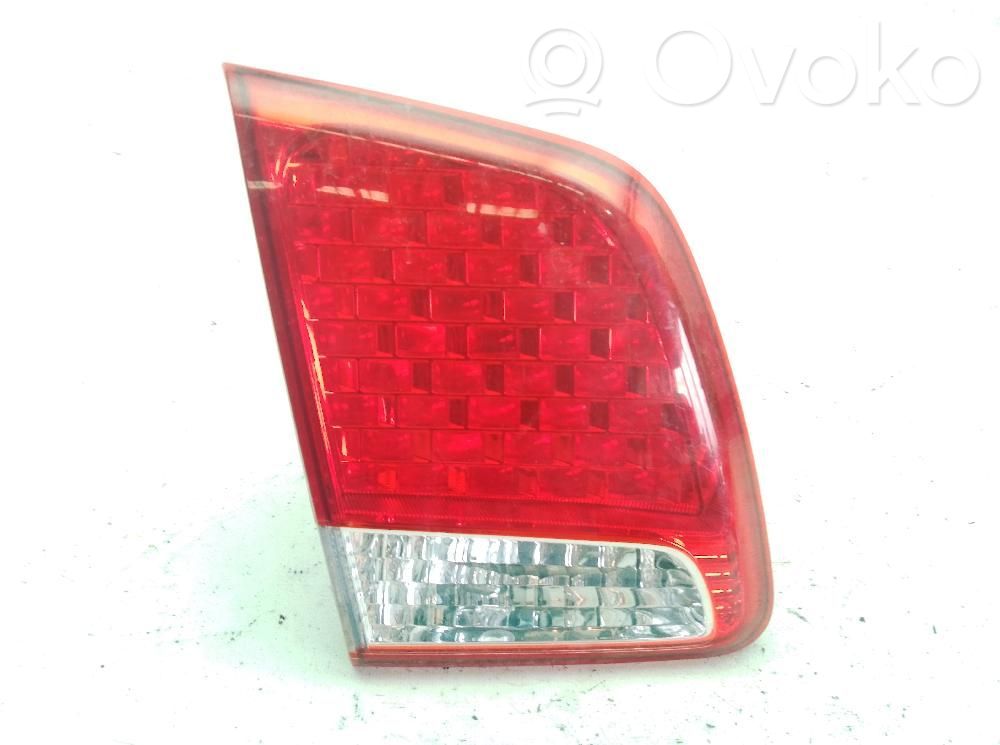 KIA Sorento Takaluukun takavalot 
