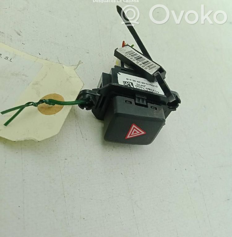 Botón interruptor de luz de peligro   93790A2100