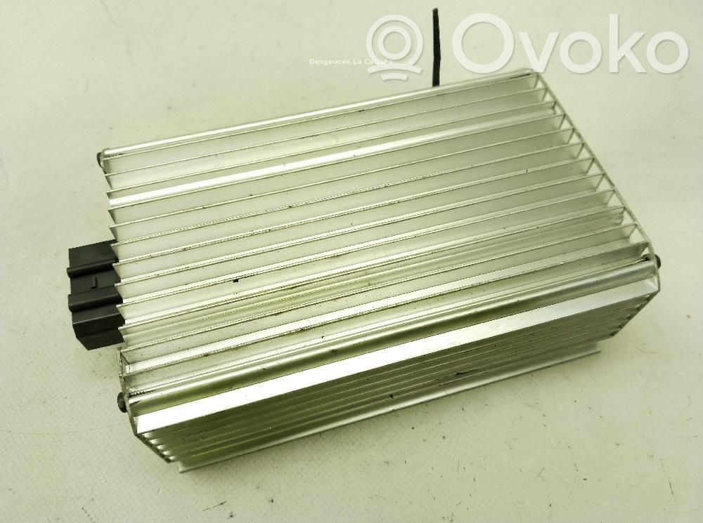 Audi A8 S8 D3 4E Antennenverstärker Signalverstärker 