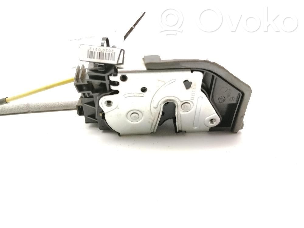 BMW 5 F10 F11 Serratura portiera anteriore