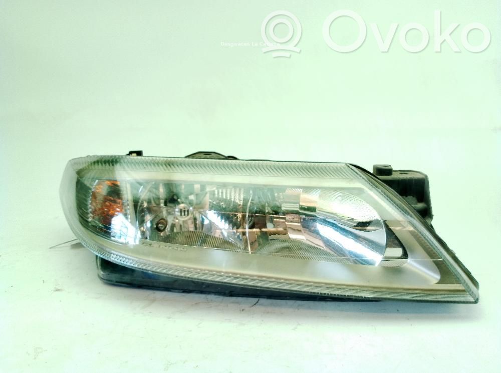 Renault Laguna II Phare frontale 