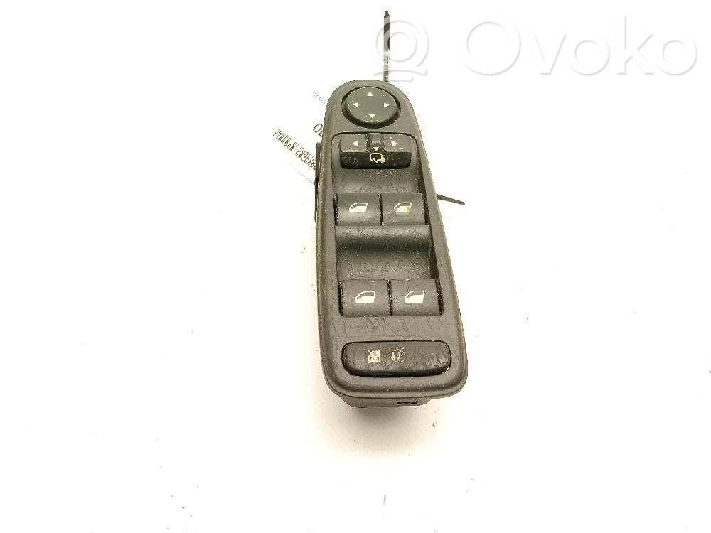 Interruptor del elevalunas eléctrico