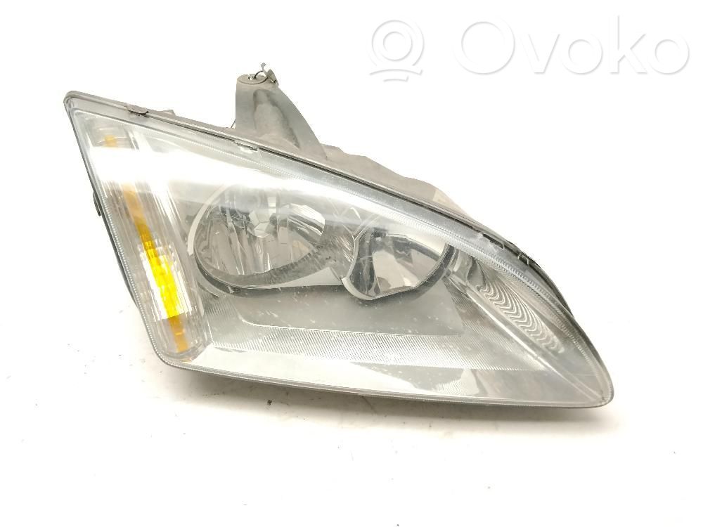 Ford Focus Faro/fanale 