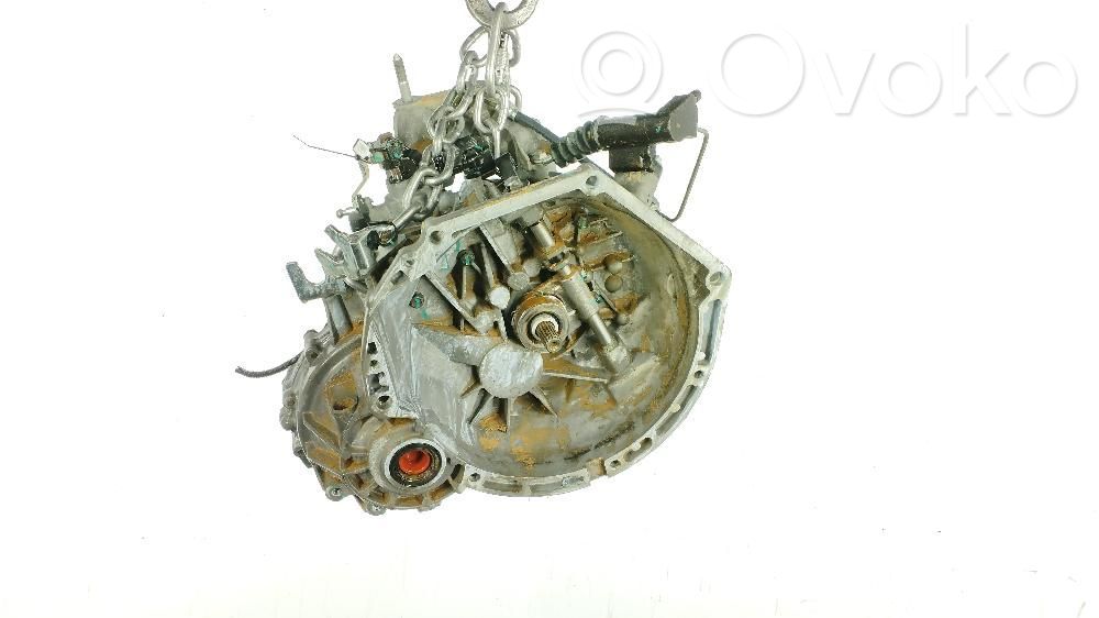 MG ZS Cutie viteze manuală cu 5 trepte