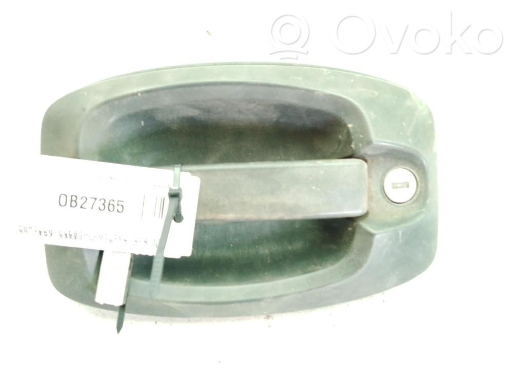 Manecilla externa puerta delantera   9101CY