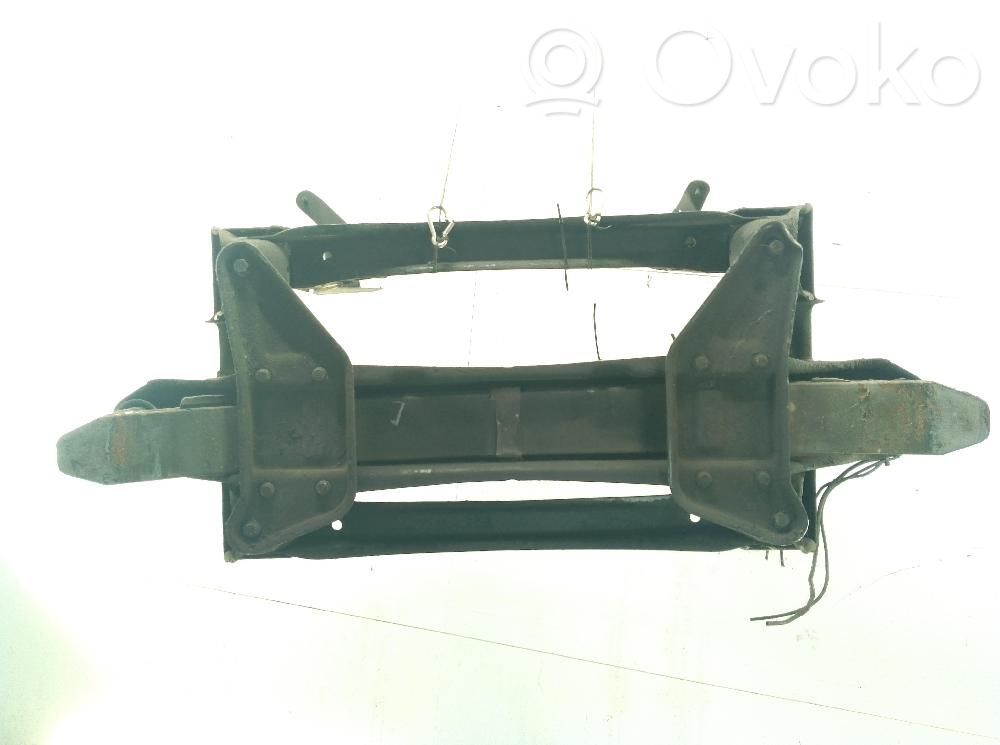 Mercedes-Benz Sprinter W901 W902 W903 W904 Subcadru frontal