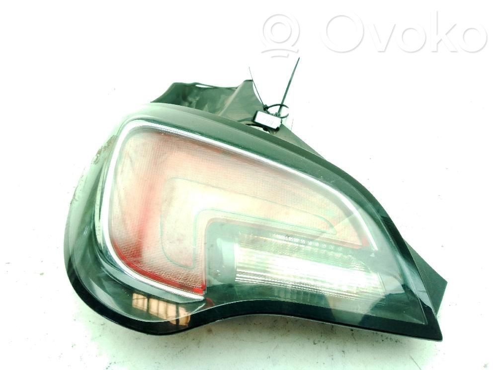 Opel Adam Lampă spate în caroserie 