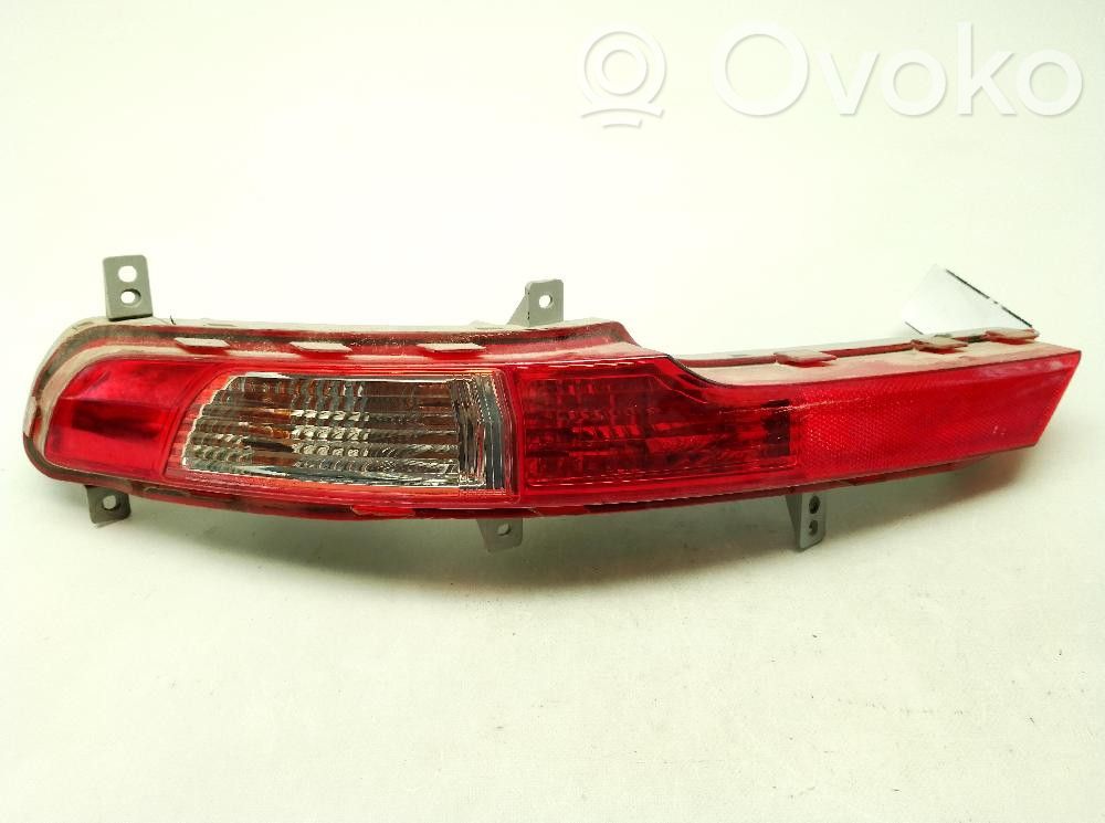 KIA Sportage Miglas lukturis aizmugurē