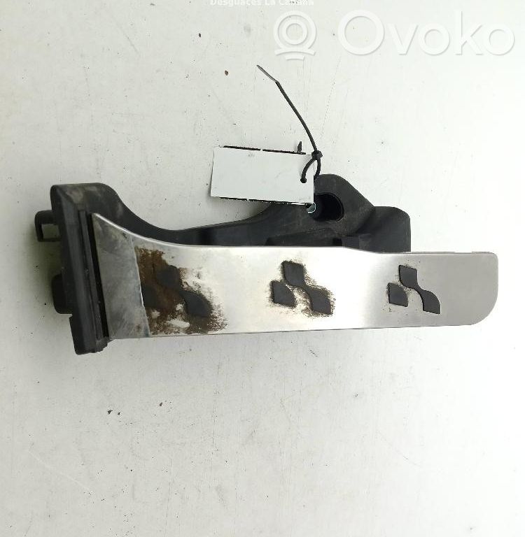 Volkswagen Tiguan Akseleratora elektriskais regulators (pedālis)