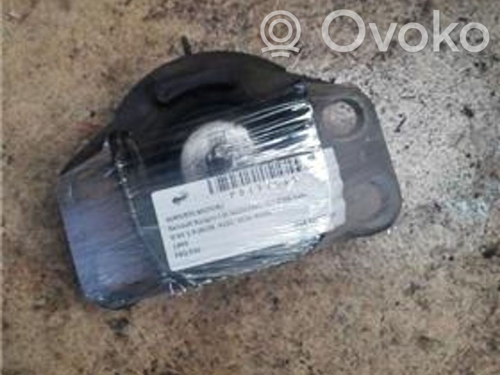 Renault Kangoo I Engine mount bracket 