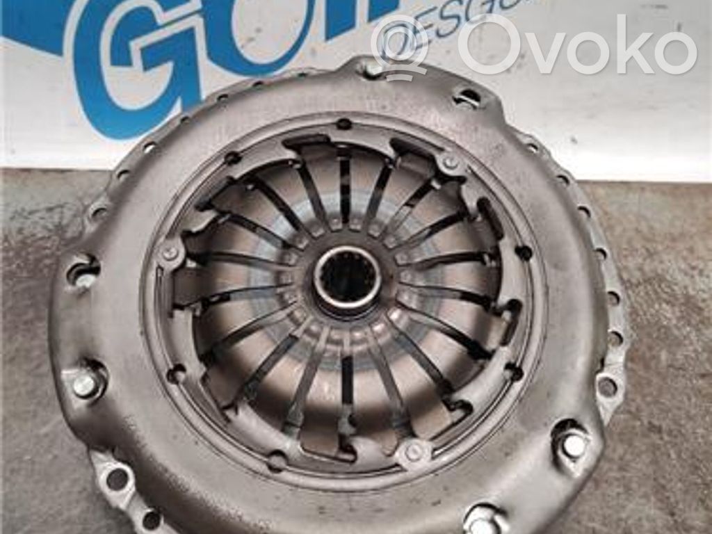 Opel Astra H Sankabos komplektas 