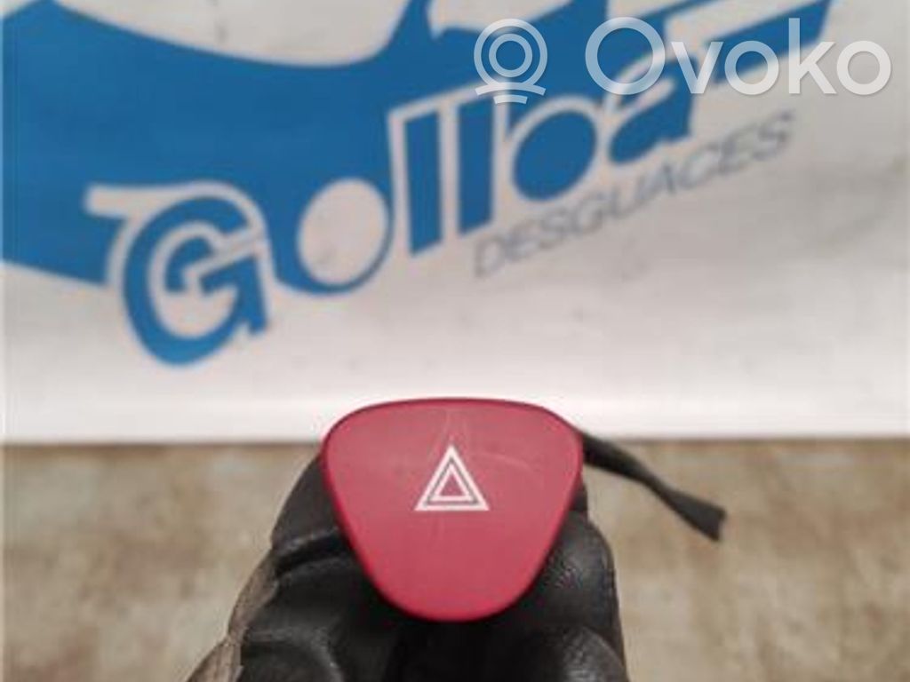 Botón interruptor de luz de peligro   96405776KR,96405776KR