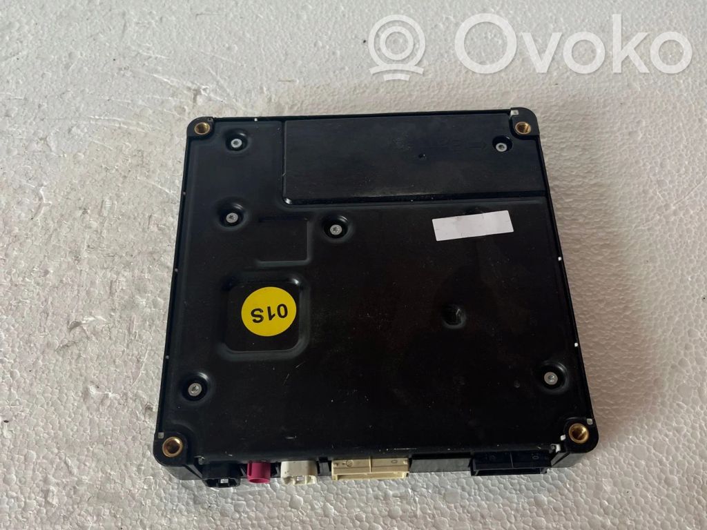 Audi A8 S8 D5 SOS control module 