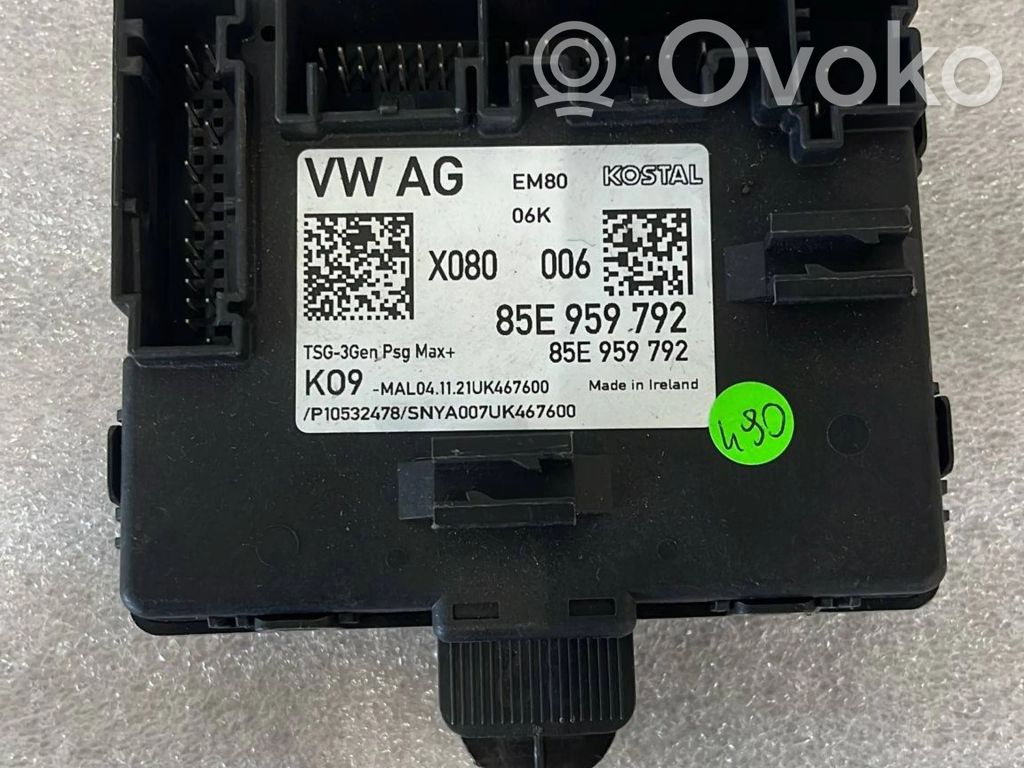 Audi Q4 Sportback e-tron Door control unit/module 