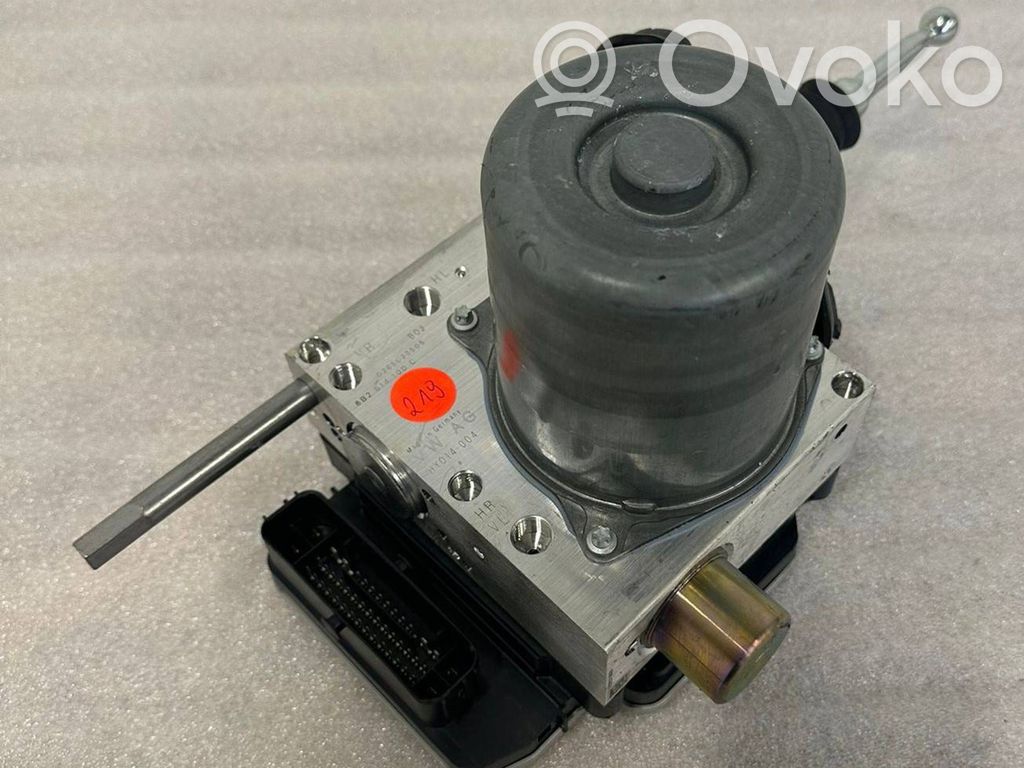 Audi Q4 Sportback e-tron ABS-pumppu 