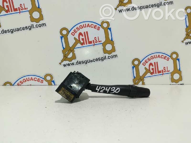 Nissan Vanette Interruptor de luz 