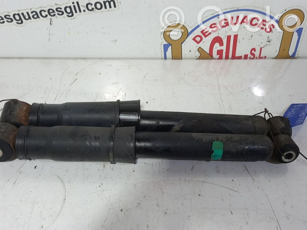 Nissan Primastar Bară/bieletă antiruliu față 
